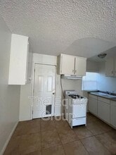1205 N Willis St in Visalia, CA - Building Photo - Building Photo