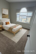 2482 Allegheny Dr in Colorado Springs, CO - Foto de edificio - Building Photo