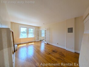 15 Linnaean St in Cambridge, MA - Building Photo - Building Photo