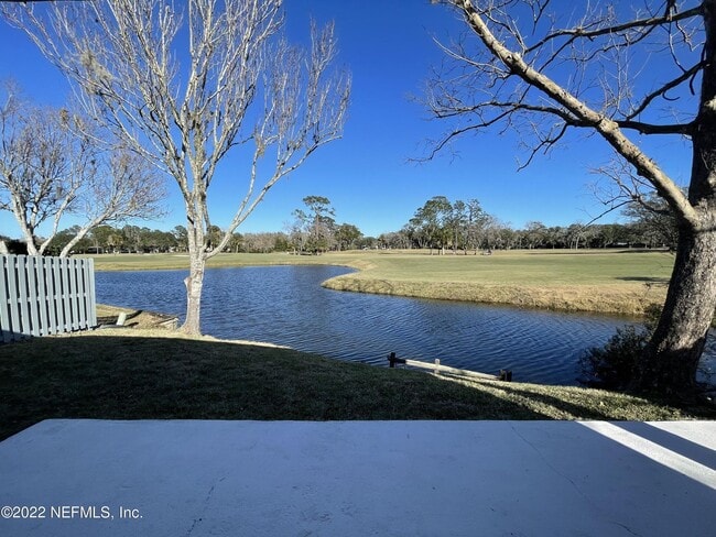 property at 160 Bermuda Ct