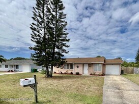 218 Fecco St in Cocoa, FL - Building Photo