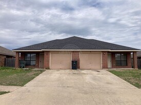 1503 Nicholas Cir in Killeen, TX - Building Photo