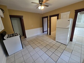 67 Fox St in Waterbury, CT - Building Photo - Building Photo