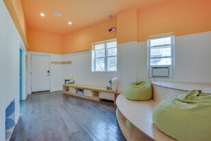 3247 S Oakley Ave in Chicago, IL - Building Photo