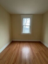 108 Shepard St, Unit 2 in New Haven, CT - Building Photo - Building Photo