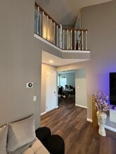 36 Renaissance Ln in New Brunswick, NJ - Foto de edificio - Building Photo