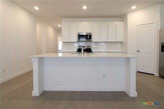 5128 McKittrick in Cibolo, TX - Building Photo - Building Photo