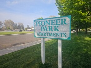 Pioneer Park Apartment in Connell, WA - Building Photo - Building Photo