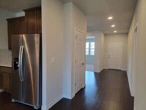 208 Magna Ln in Liberty Hill, TX - Building Photo - Building Photo