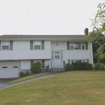 4 Grace St in Milford, MA - Building Photo