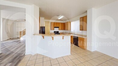 1351 Burdock Dr S in Tucson, AZ - Building Photo - Building Photo
