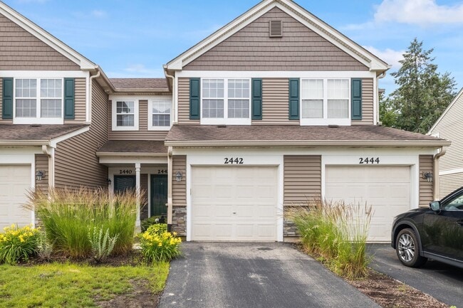 2442 Oneida Ln in Naperville, IL - Building Photo - Building Photo