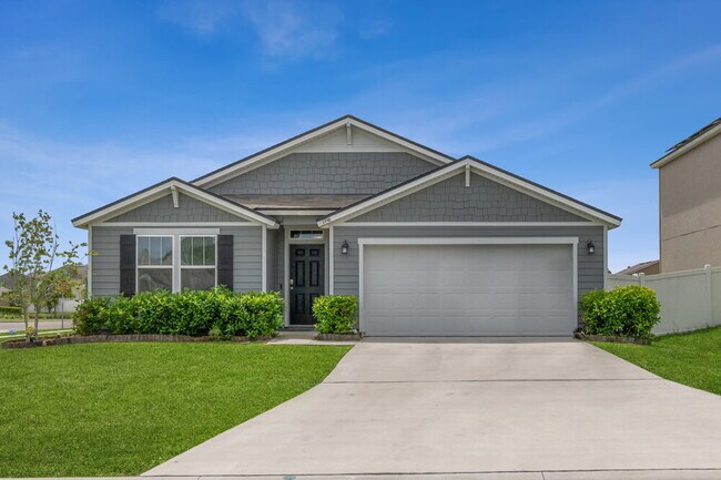 property at 1996 Pebble Point Dr