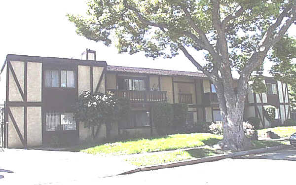 440 Milford St in Glendale, CA - Building Photo - Building Photo