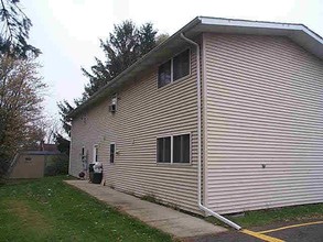 1730-1734 Lincoln Ave in Fennimore, WI - Building Photo - Building Photo