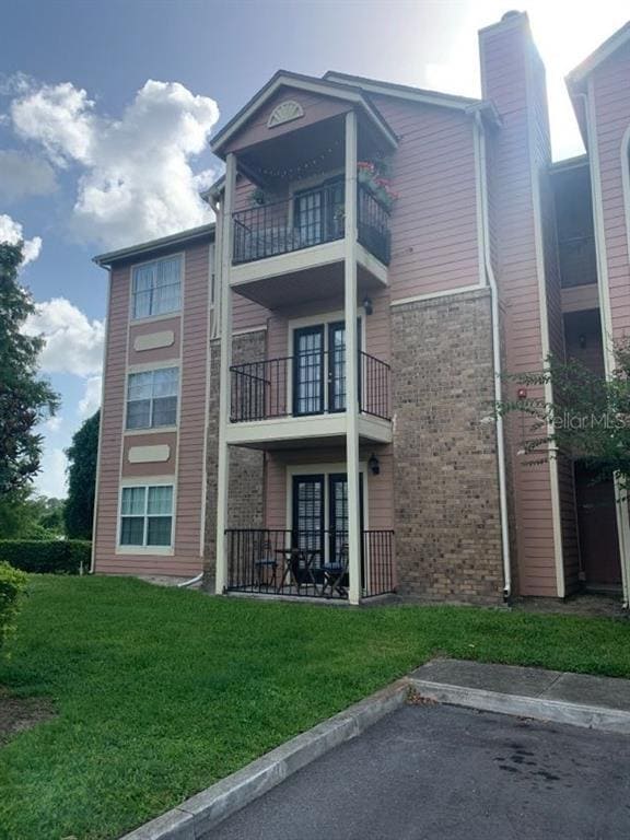 10209 N Alafaya Trail
