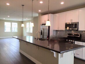 3138 Aran Way in Dublin, CA - Building Photo - Building Photo