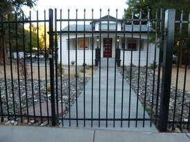 1145 W 1st St in Reno, NV - Building Photo