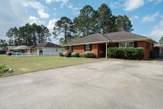 2007 Ossabaw Dr in Hinesville, GA - Building Photo - Building Photo