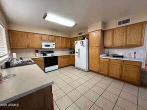 10971 W Rio Vista Ln in Avondale, AZ - Building Photo - Building Photo