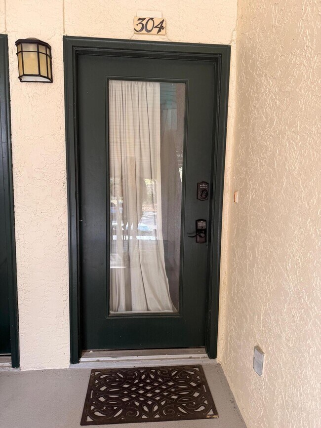 304 Westlake Ct in Niceville, FL - Building Photo - Building Photo