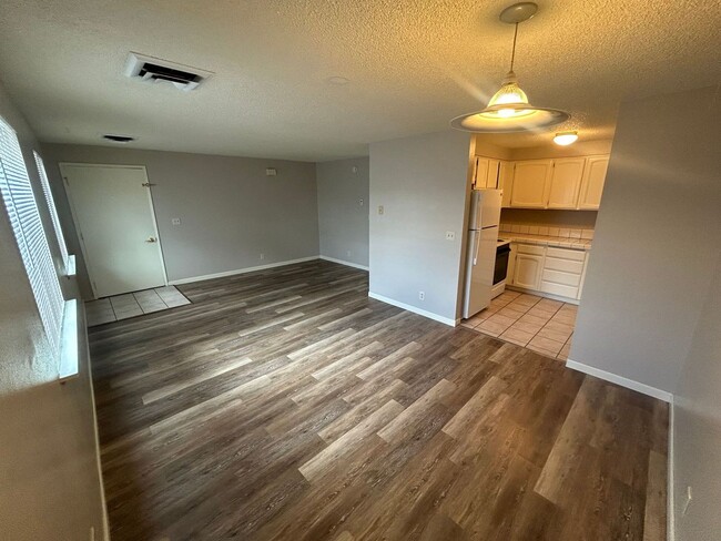 4185 Bristol Ct in Klamath Falls, OR - Building Photo - Building Photo
