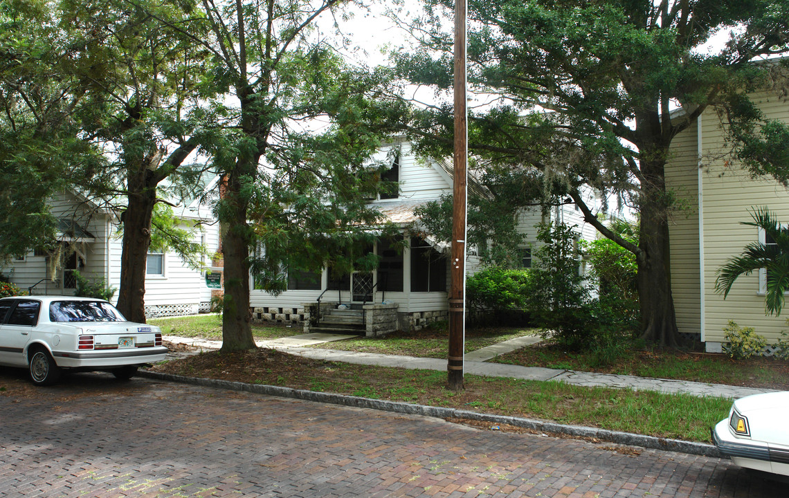 727 Dartmoor St N in St. Petersburg, FL - Building Photo