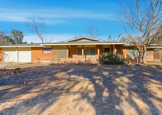 property at 1333 Grey Oak Dr