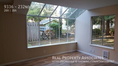9336 232nd St SW in Edmonds, WA - Building Photo - Building Photo