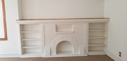 4622 W Jackson Blvd, Unit 2 in Chicago, IL - Building Photo - Building Photo