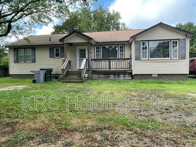property at 803 E Little Back River Rd