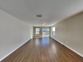 5337 Walkers Ridge Dr in Jacksonville, FL - Building Photo