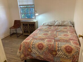 122 Kenwood Ave in Clearwater, FL - Building Photo - Building Photo