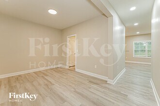 2121 Ledford Rd in Greensboro, NC - Building Photo - Building Photo