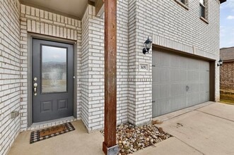 305 Honeysuckle Ln in Princeton, TX - Building Photo - Building Photo