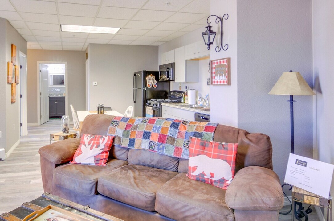 800 Oak St, Unit SI ID1386119P in Del Norte, CO - Foto de edificio