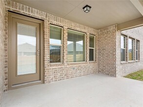 1940 Mexia Dr in Round Rock, TX - Building Photo - Building Photo