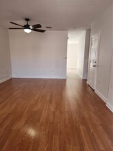 951 NE 41st Pl in Homestead, FL - Foto de edificio - Building Photo