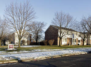 Lexington Village in Detroit, MI - Building Photo - Building Photo