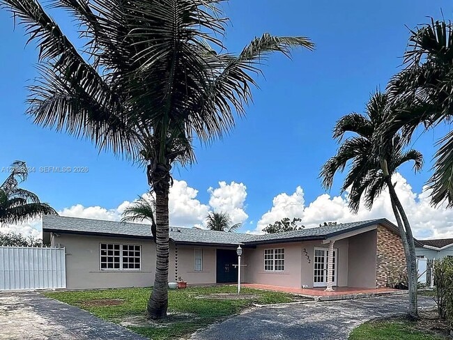 property at 3232 Village Green Dr
