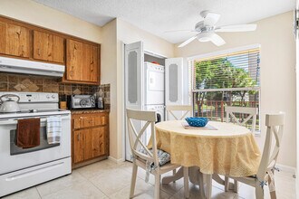 14575 Bonaire Blvd in Delray Beach, FL - Building Photo - Building Photo