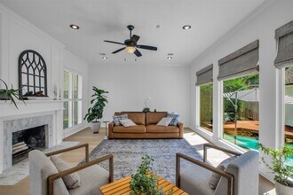 1246 Trace Dr in Houston, TX - Building Photo - Building Photo