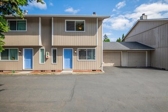 Lincoln Townhomes in Vancouver, WA - Foto de edificio - Building Photo