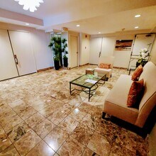 10676 Wilkins Ave, Unit 10676 Wilkins Ave 202 in Los Angeles, CA - Building Photo - Building Photo