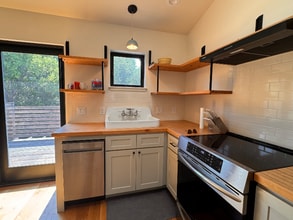 1112 1/2 E Clark St in Livingston, MT - Building Photo - Building Photo