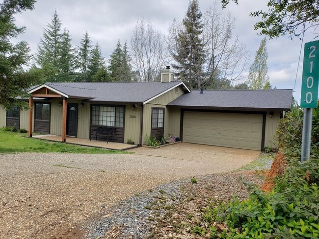 property at 2100 Deer Run Ct