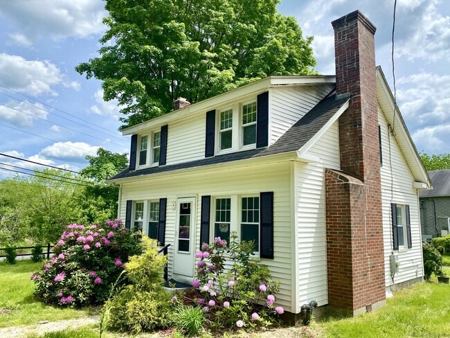 property at 589 Old Hartford Rd