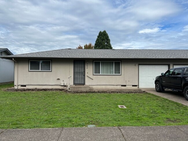 3658 Virginia Ave in Springfield, OR - Building Photo - Building Photo