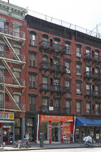 39 First Ave in New York, NY - Building Photo - Primary Photo