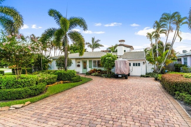 124 Bonnie Briar Ln in Delray Beach, FL - Building Photo - Building Photo